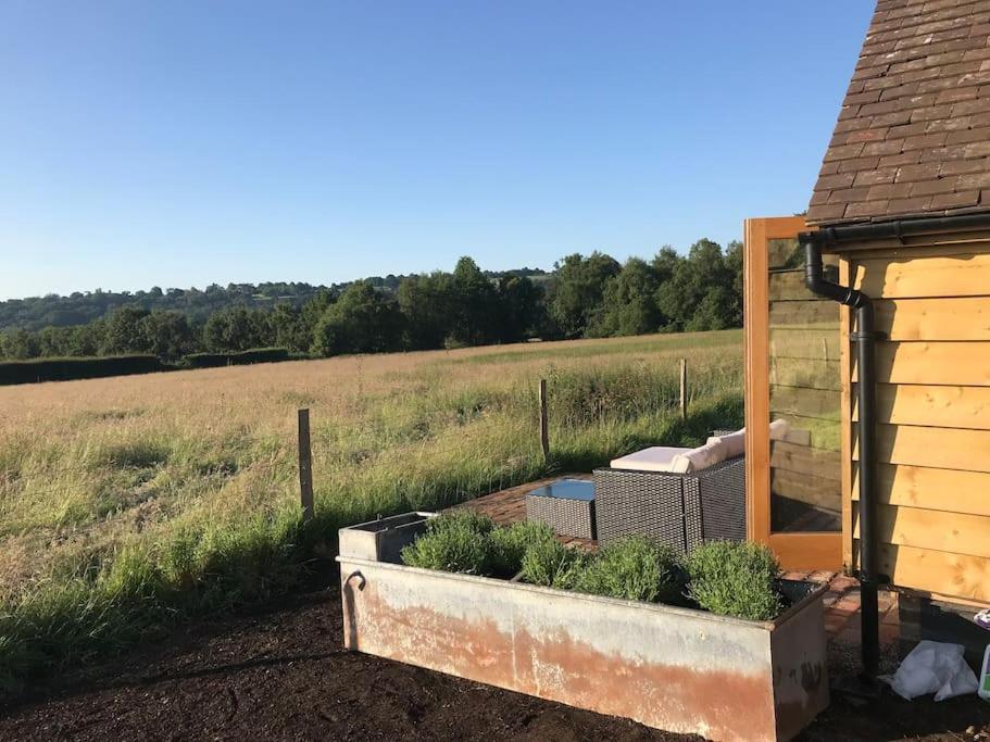 The Cowshed, Tunbridge Wells Villa Exteriör bild