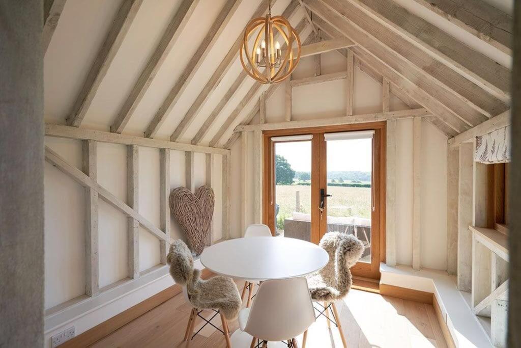 The Cowshed, Tunbridge Wells Villa Exteriör bild