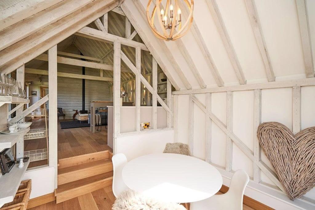 The Cowshed, Tunbridge Wells Villa Exteriör bild